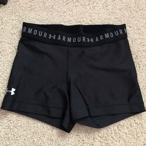 Under armour compression heatgear shorts
